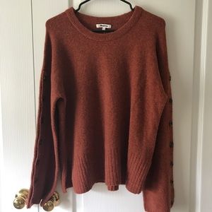 NWOT button sleeve pullover sweater